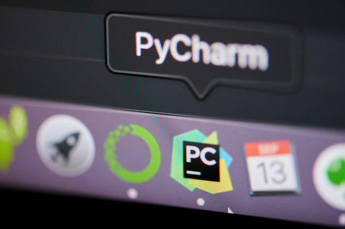 在软件公司中用于Python编程的是哪个IDE