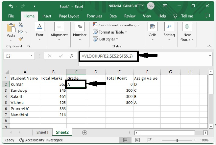 如何在Excel中根据数字范围指定一个值或类别？