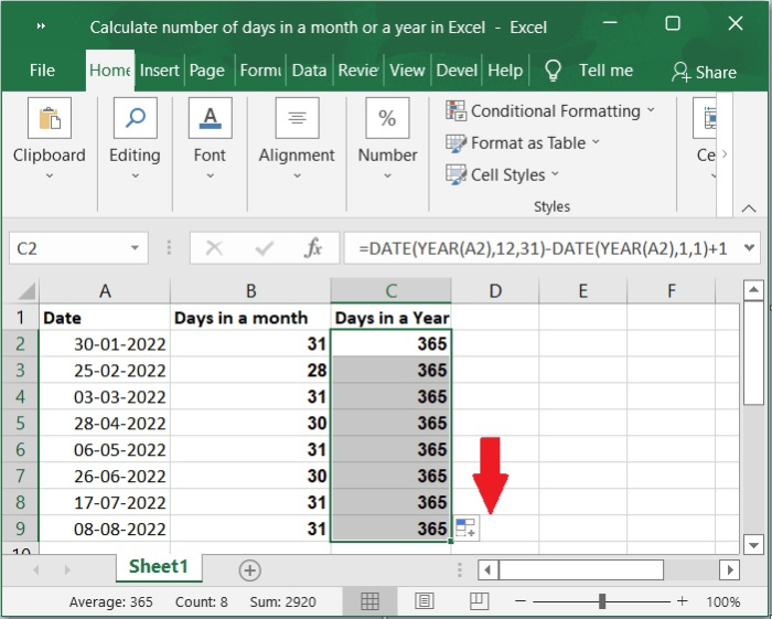 如何在Excel中计算一个月或一年的天数？